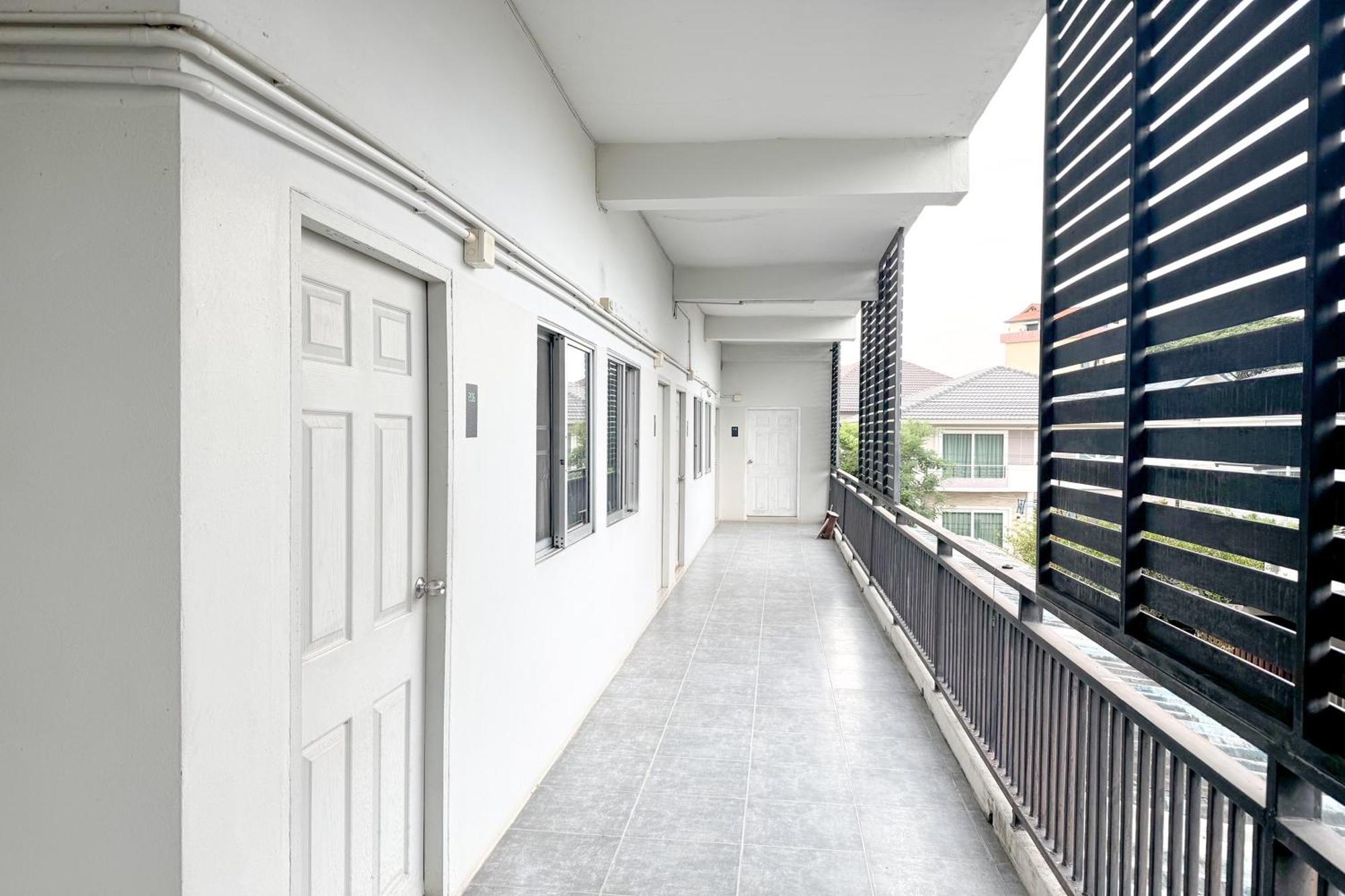 Tf Apartment Chiang Mai Exterior foto